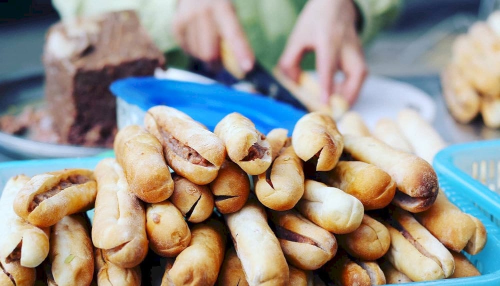 Bánh mì cay quán Ông Cuông